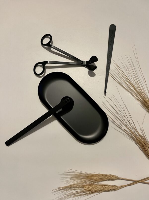 Set di accessori per candele - immagine 4