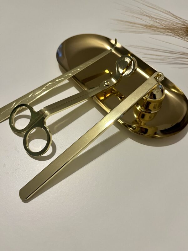 Set di accessori per candele - immagine 3